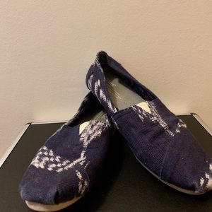 Women’s Toms